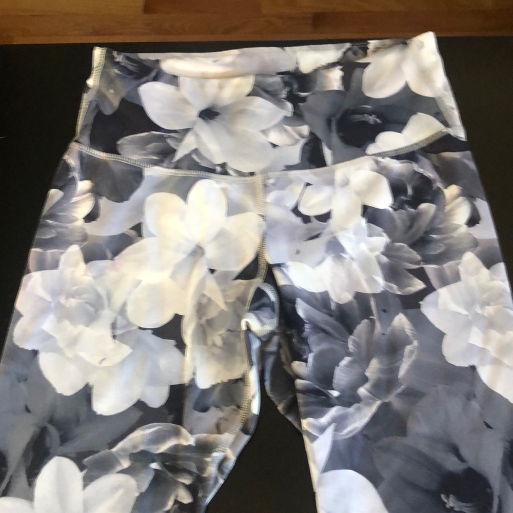 Old Navy Leggings Size M